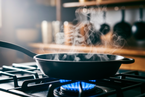 poele-fonte-cuisiniere-vapeur-rustique