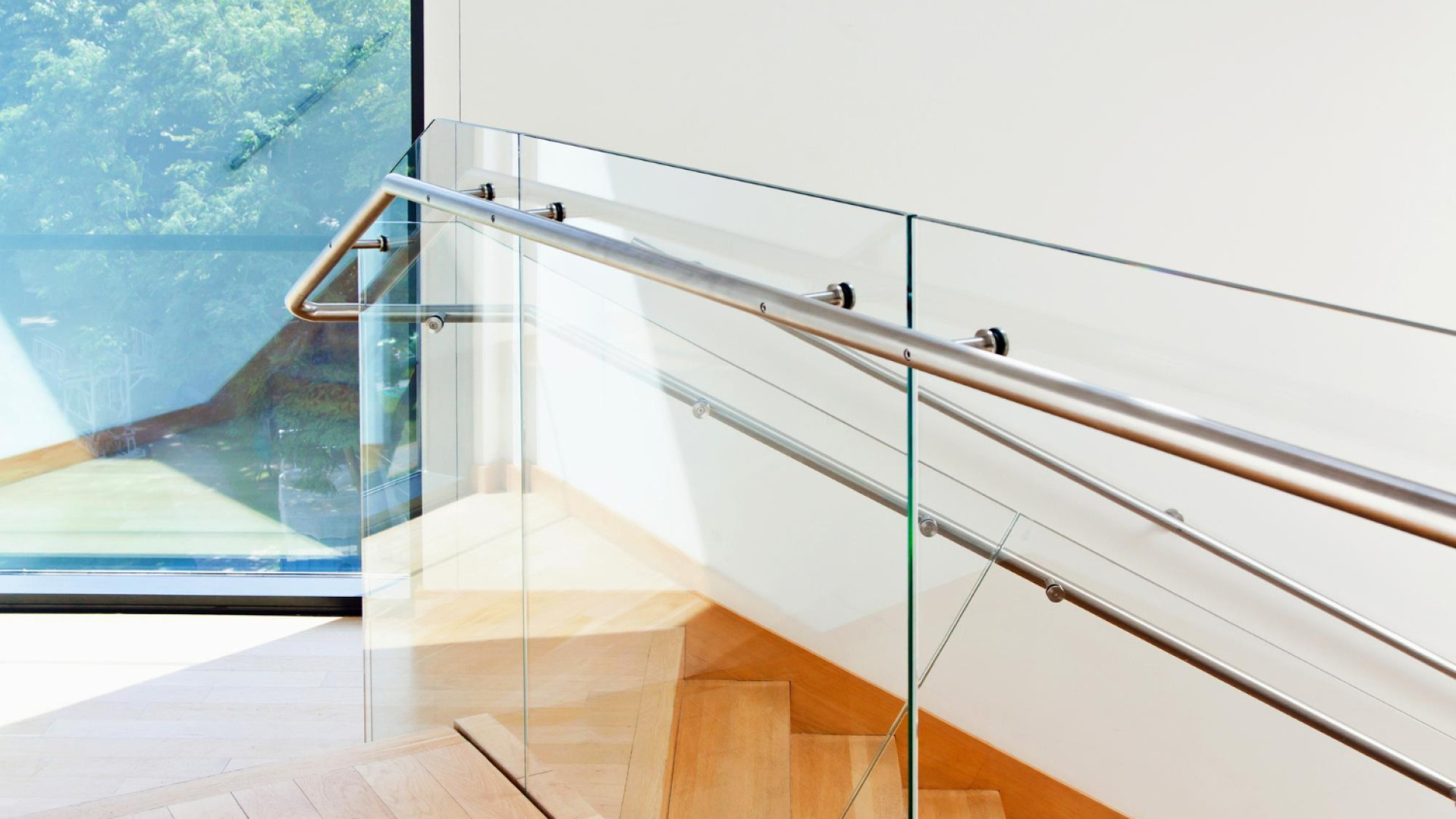 Comment choisir le type de verre à acheter pour une rambarde ?
